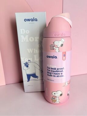 Owala Pink 32 oz Snoopy Insulated Water Bottle